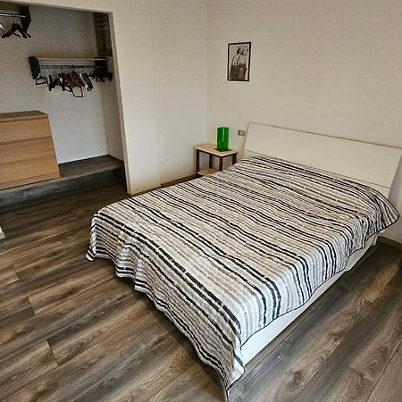 Alpe Mare Apartamento Marina Di Carrara Exterior foto
