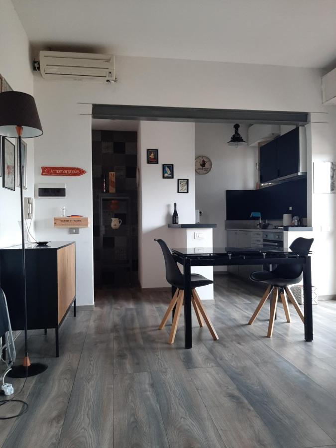 Alpe Mare Apartamento Marina Di Carrara Exterior foto