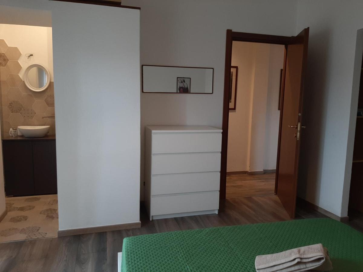 Alpe Mare Apartamento Marina Di Carrara Exterior foto